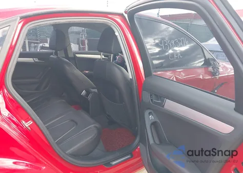 2013 Audi A4 2.0T Premium из США, поврежденный, VIN WAUAFAFL5DA165372